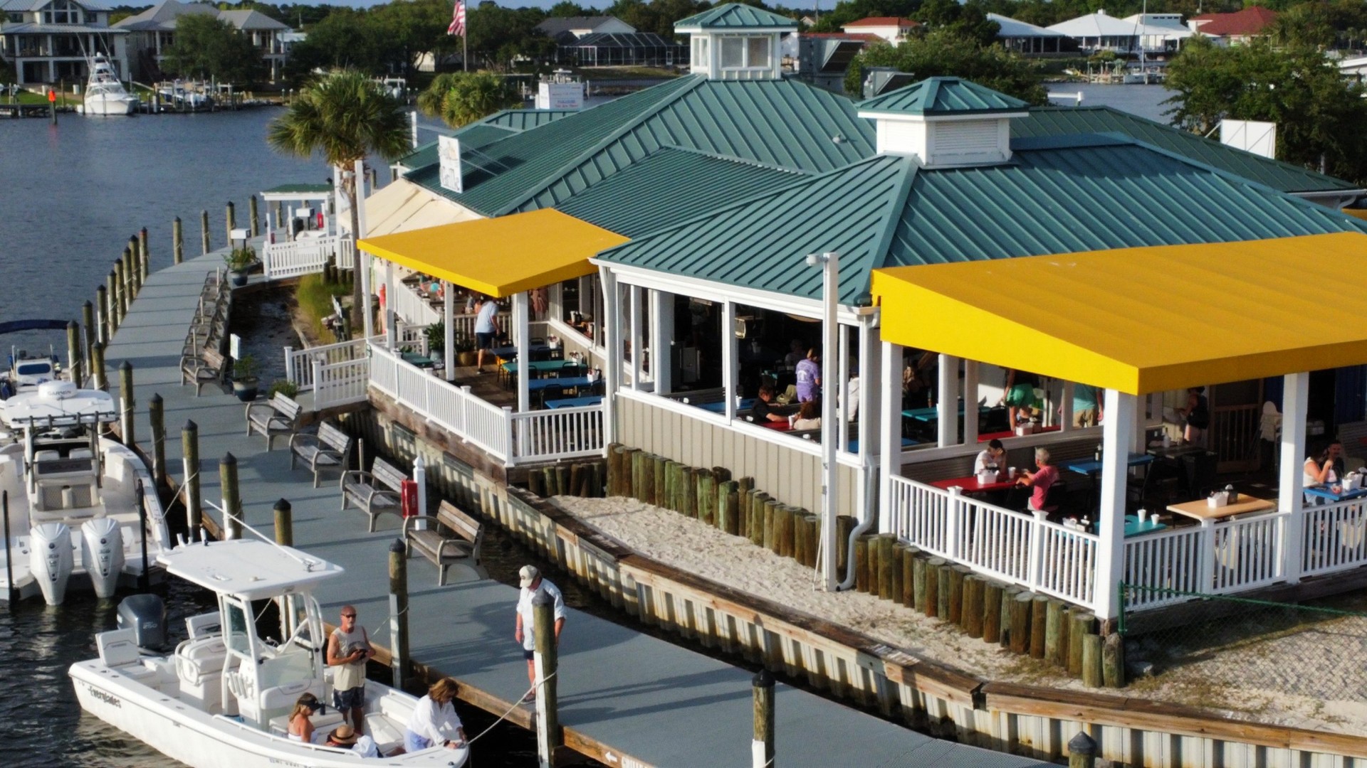 Sunset Grille dockside dining at Holiday Harbor Marina
